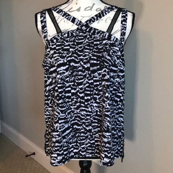 Fabletics Tops - Fabletics Strappy Workout Top